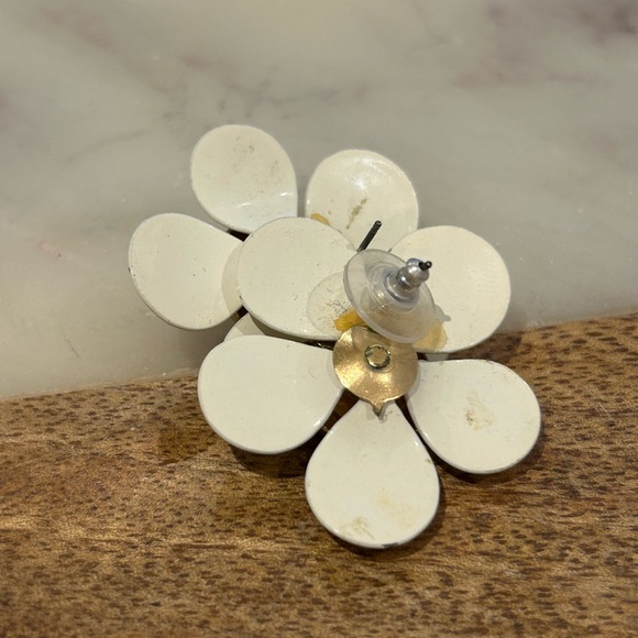 Incredible vintage flower earrings, simple and a statement - Picture 3 of 3